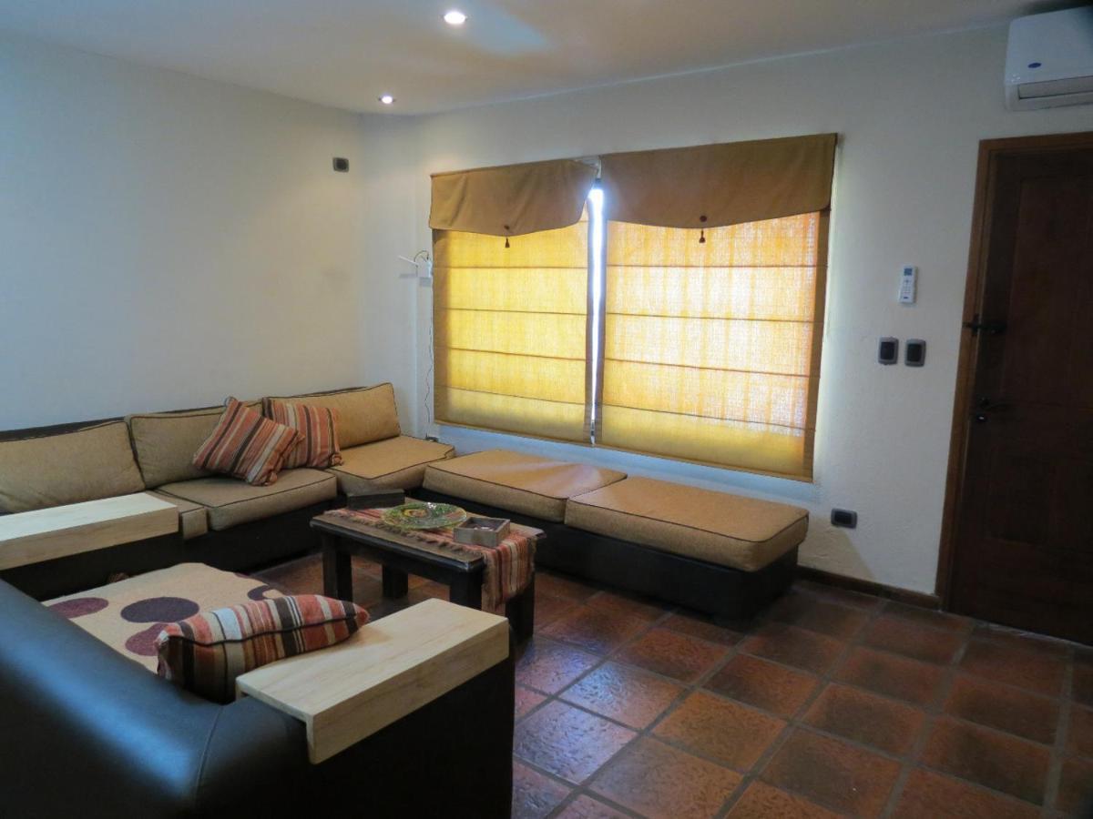 Quinta Montaña - Casa entera grupo o familia 8-10 personas - céntrica, piscina - Todas las comodidades! Mendoza Esterno foto