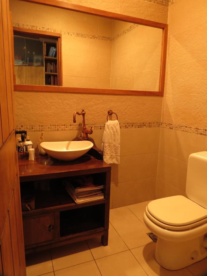 Quinta Montaña - Casa entera grupo o familia 8-10 personas - céntrica, piscina - Todas las comodidades! Mendoza Esterno foto